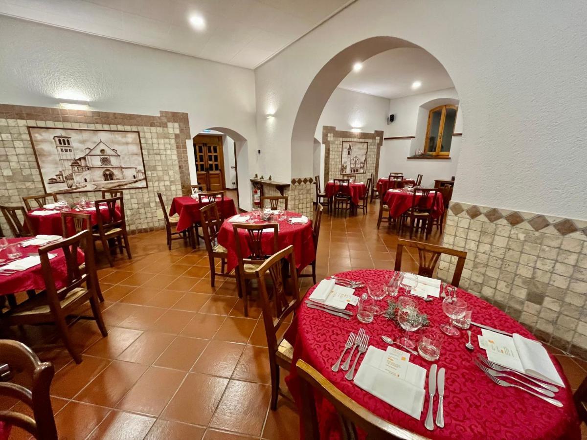 Hotel La Torretta 阿西西 外观 照片