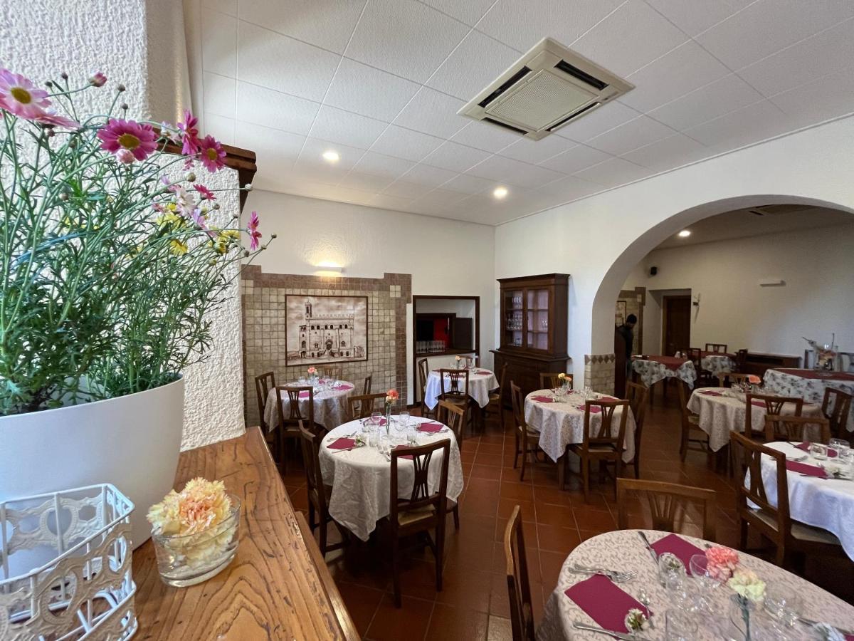 Hotel La Torretta 阿西西 外观 照片